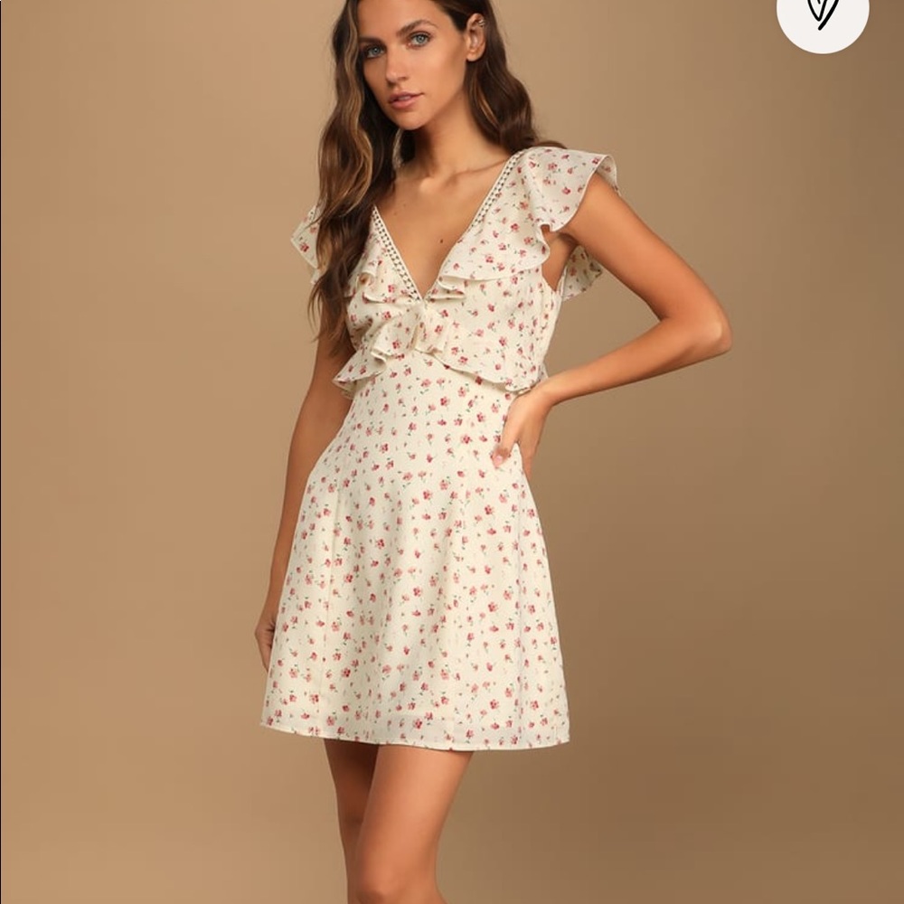 Ivory print floral ruffled dress